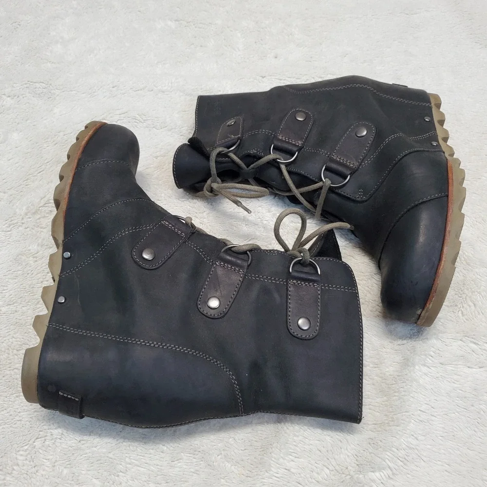 Sorel Black Leather Joan of Arctic Grunge Casual Whimsigoth Wedge‎ Boots 8.5